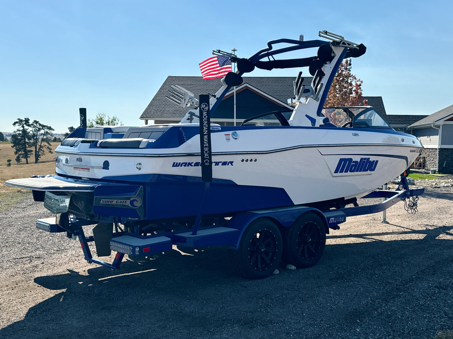 2021 Malibu 23 LSV - SuperCharged LT4 - Like New