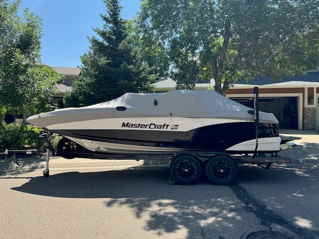 2020 MasterCraft XT22 - Low Hours - Warranty