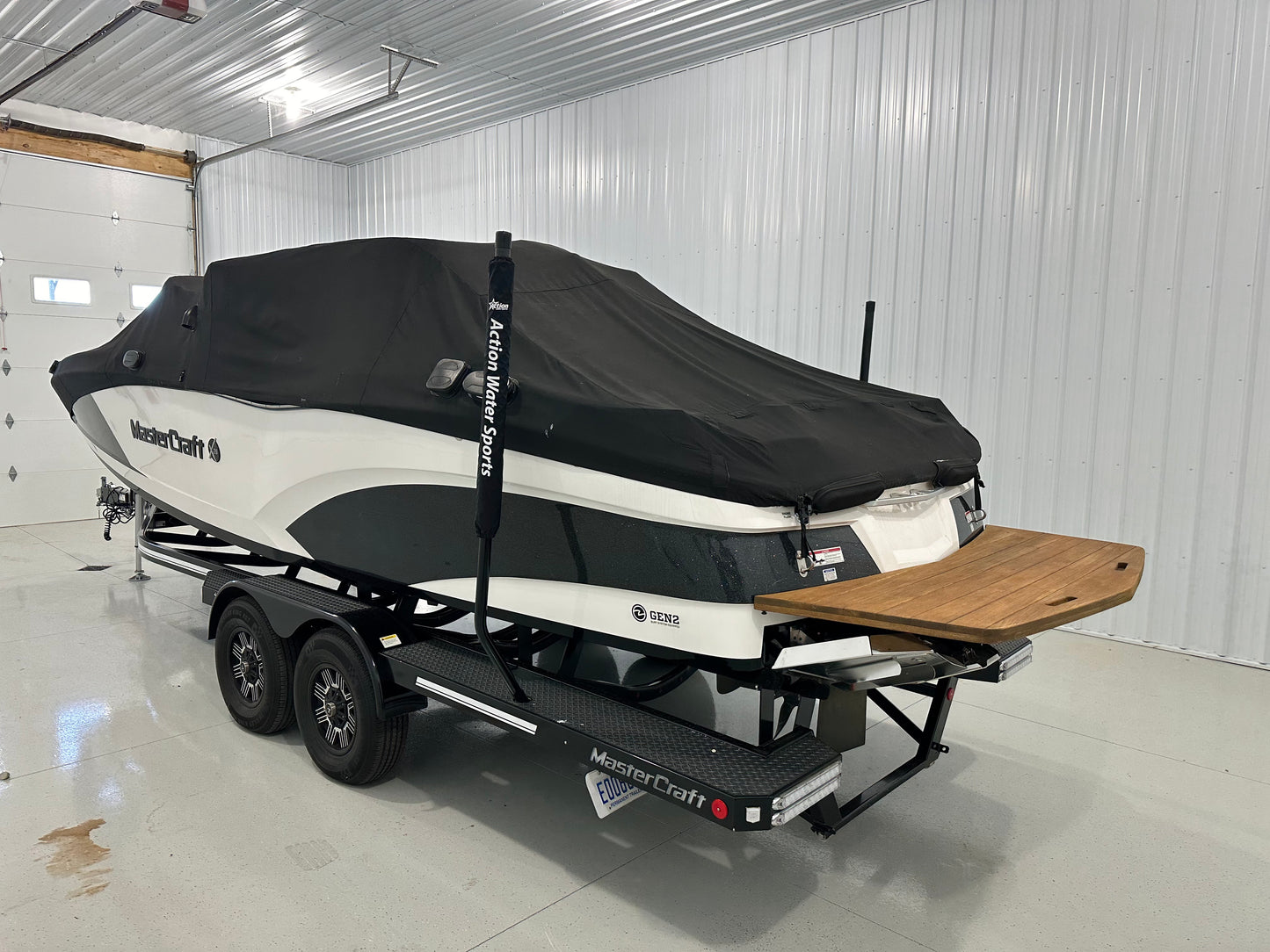 2019 MasterCraft X26 - 17 Hours - LIKE NEW