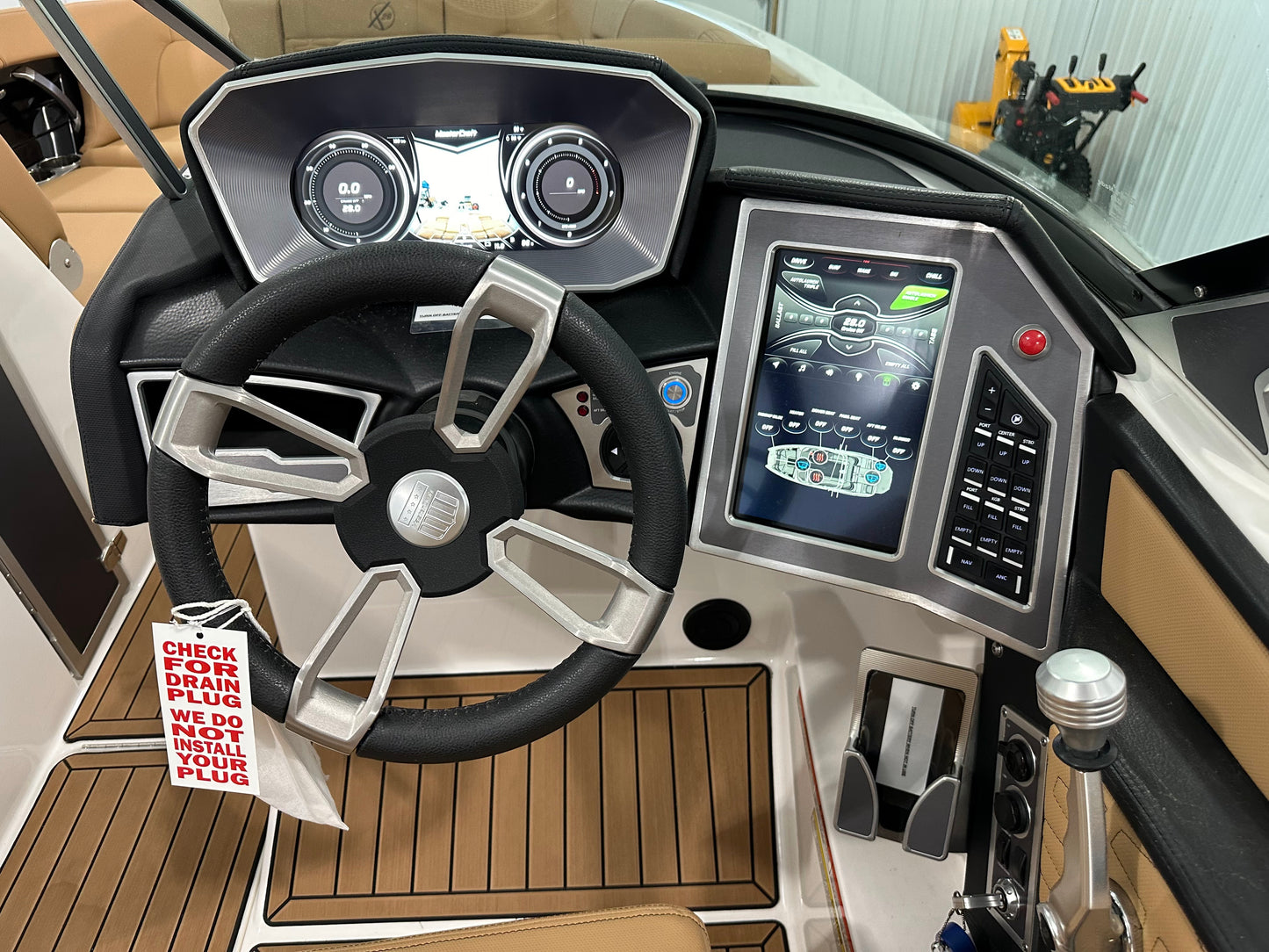 2019 MasterCraft X26 - 17 Hours - LIKE NEW