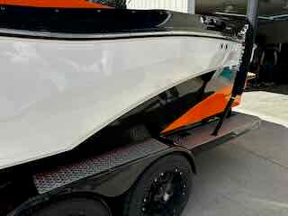 2017 MasterCraft XT23 - MINT- LOW HOURS