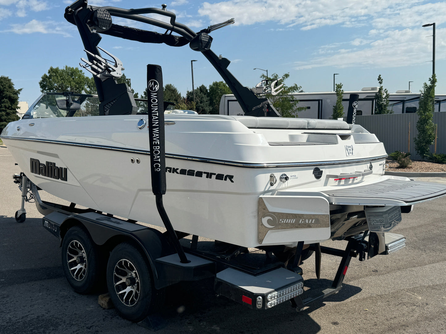 2023 Malibu 20' VTX Diamond Hull - LIKE NEW