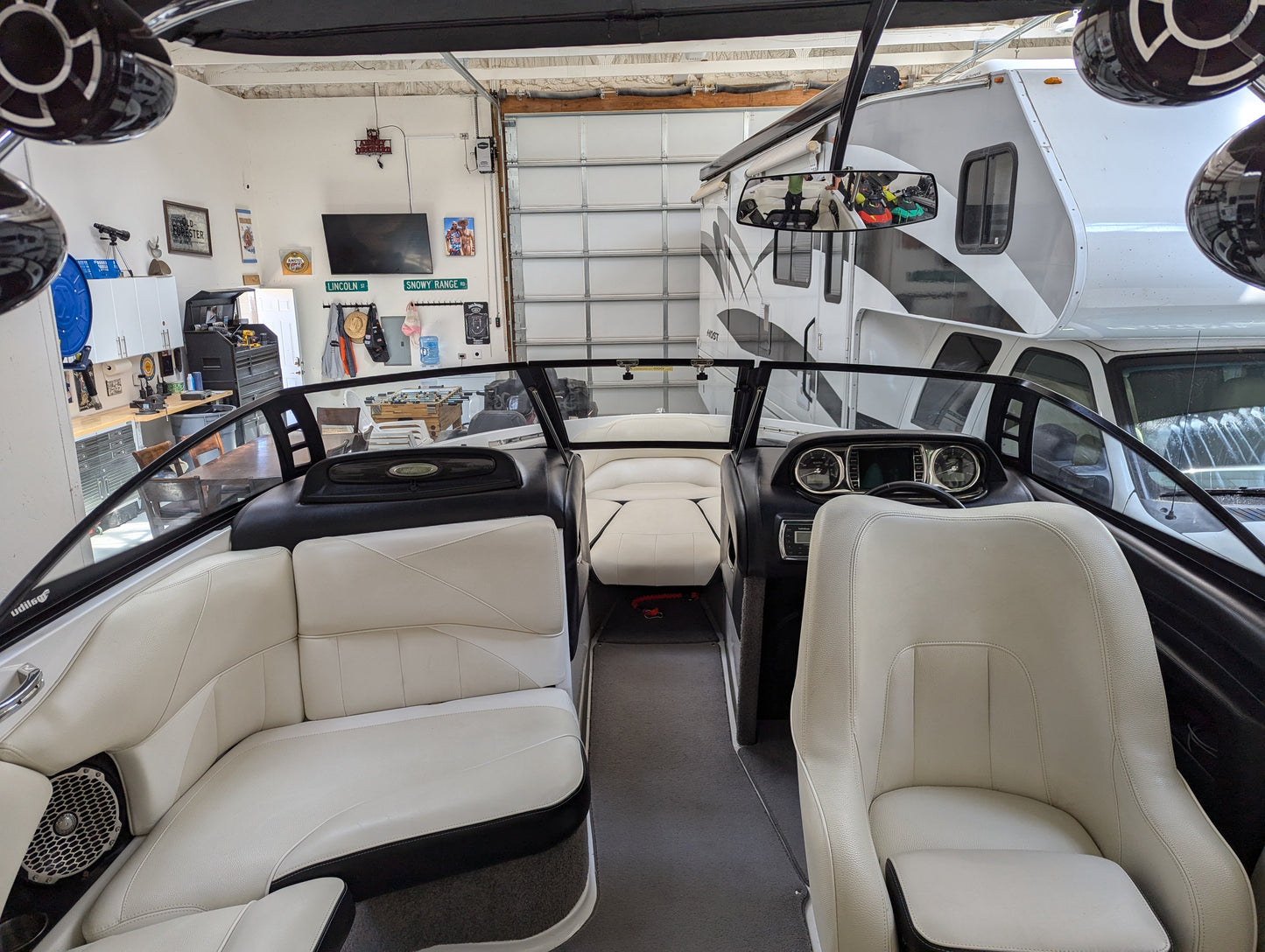 2013 Malibu 247 LSV - UNICORN - LOW HOURS