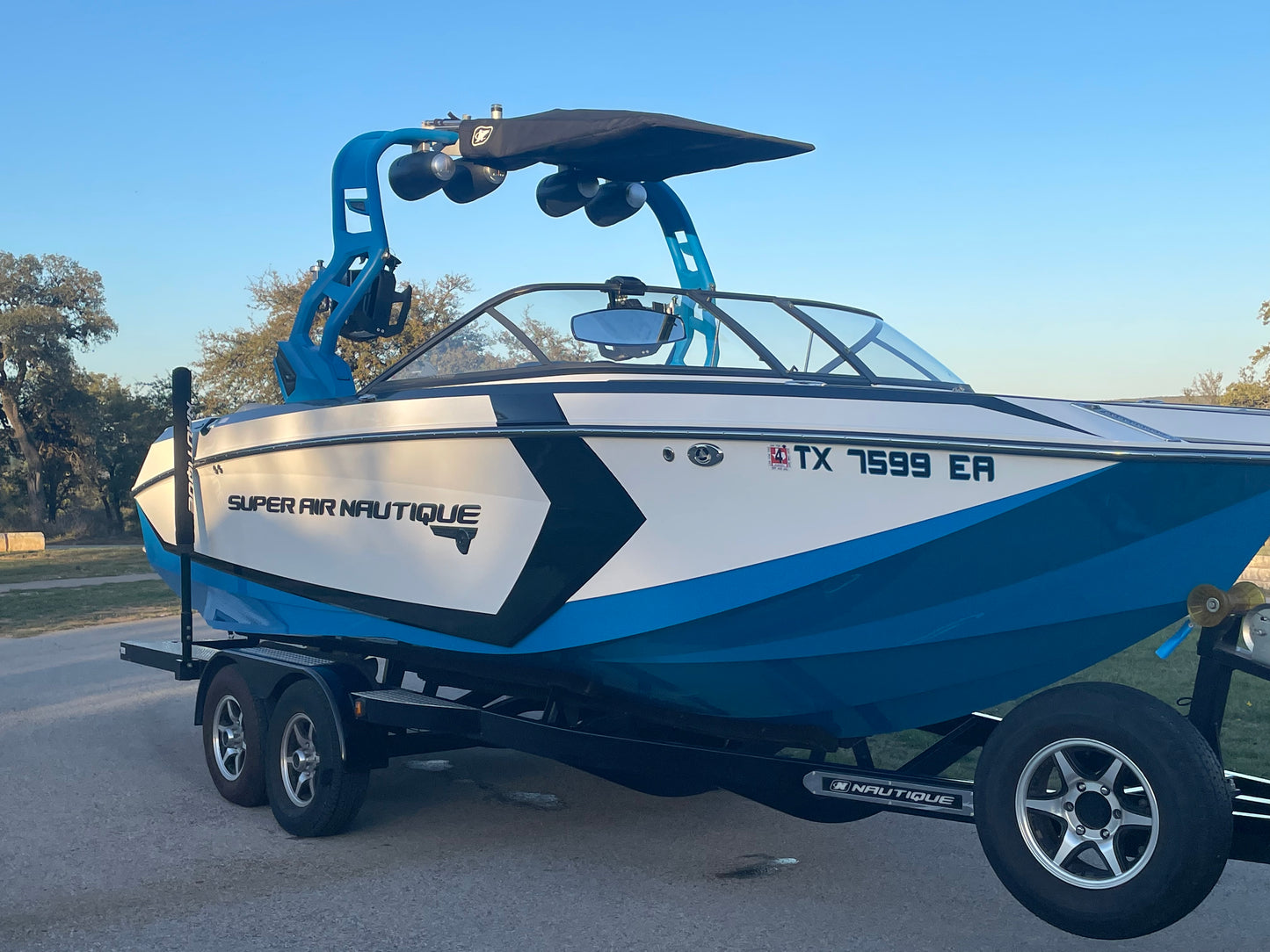 2018 Nautique G23 - Low Hours - Clean